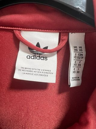Chaqueta Adidas burdeos