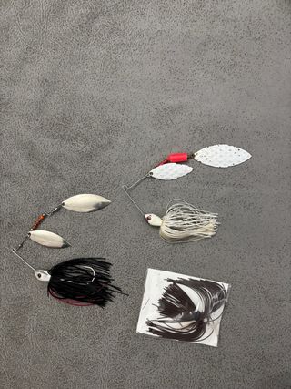 Set señuelos pesca 2 spinerbaits y un Jig