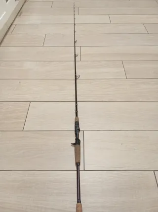 Caña Mikado Excellence 210 + Carrete Hart C3