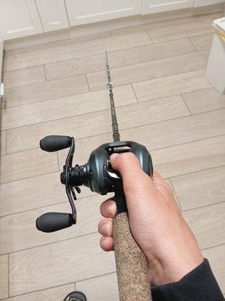 Caña Mikado Excellence 210 + Carrete Hart C3