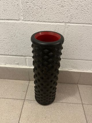 Rodillo de espuma negro con interior rojo