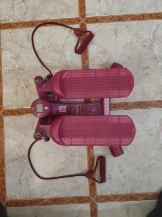 Aparato de Fitness Stepper con Bandas Elásticas.