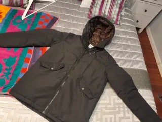 Abrigo Parka Jack & Jones Talla S Negra