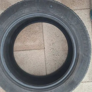Neumaticos 215/55/17