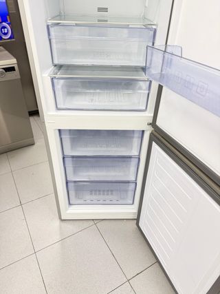 Nevera Beko 2m No Frost Inox