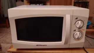 Microondas Orbegozo MIG 2322 con Grill