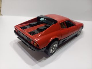Bburago Ferrari 512 BB 1/24