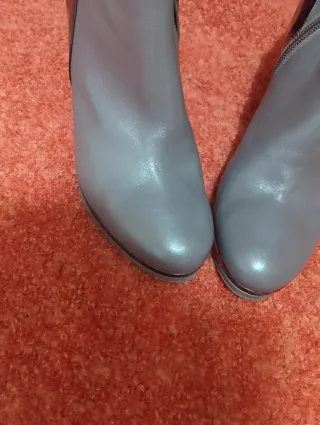 Tronchetti tortora con tacco