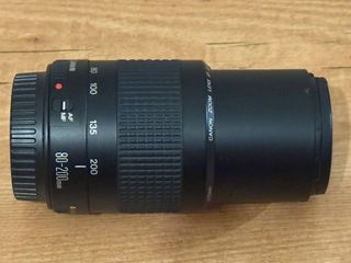 Objetivo Canon EF 80-200mm f/4.5-5.6 II