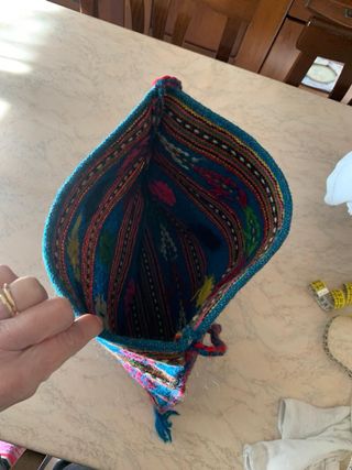 Borsa a tracolla tessuta a mano con motivi decori