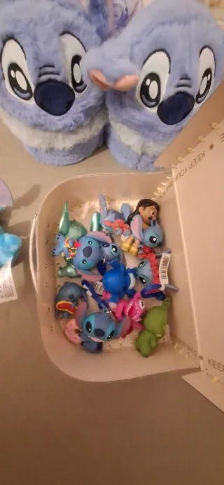Lote Figuras y Peluches Stitch