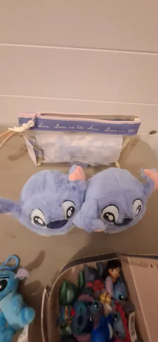 Lote Figuras y Peluches Stitch