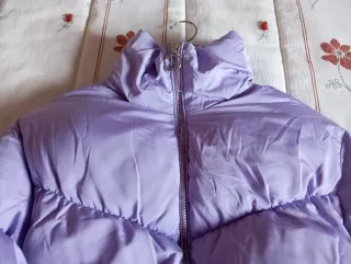 Bomber morada acolchada