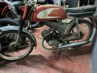 Derbi Antorcha Tri Campeona (sin papeles) arranca