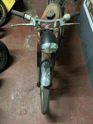 Derbi Antorcha Tri Campeona (sin papeles) arranca