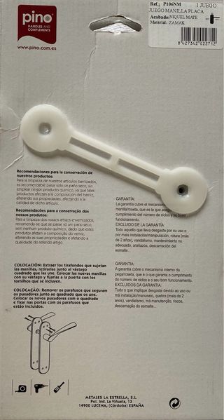 Maneta de puerta Pino a estrenar.