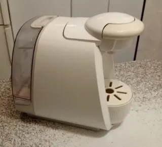 Cafetera Tassimo Cápsulas Blanca