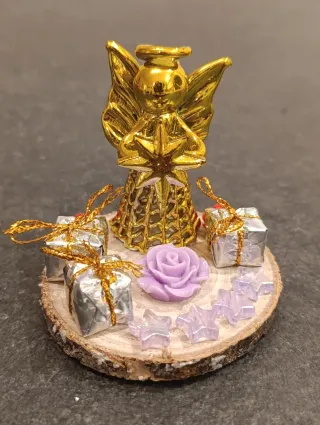 Segnaposto Angelo Dorato con Pacchi Regalo