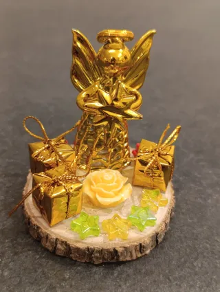 Segnaposto Angelo Dorato con Pacchi Regalo