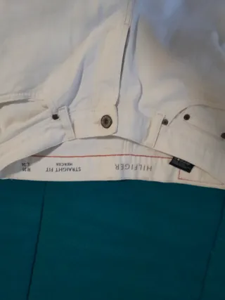 Vaqueros Tommy Hilfiger W31 L34 blancos