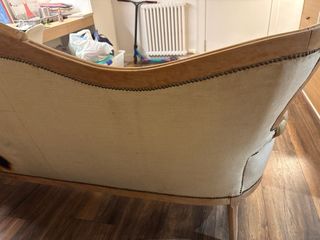 Sofá antiguo tapizado terciopelo madera