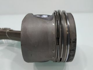 Audi 038j pistón a4 berlina (8e) 2.0 tdi 513330