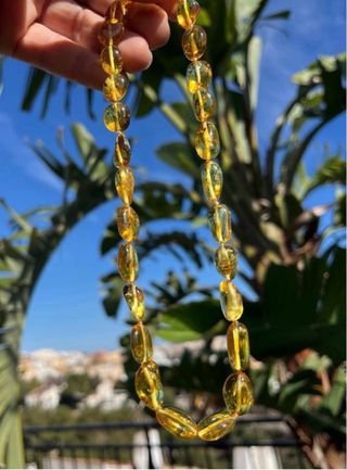 Lote 2 collane in ambra multicolore