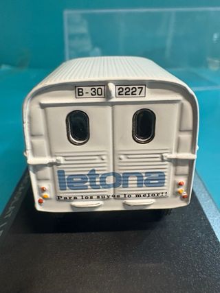 Citroën 2CV Cacaolat Letona 1:43