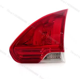 Piloto trasero izquierdo Peugeot 2008