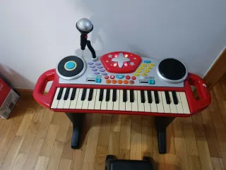 Piano Infantil La Banda con micrófono
