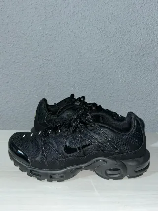 Nike TN Utility Negro