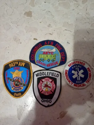 Lote 4 Parches Bomberos y EMS