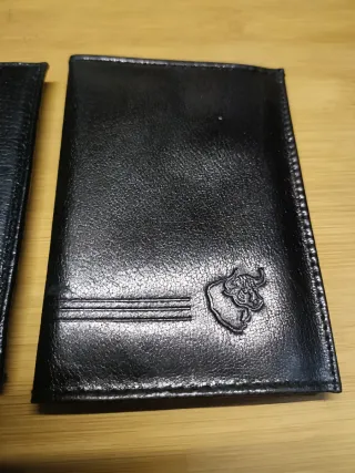 2 Carteras de hombre piel negra