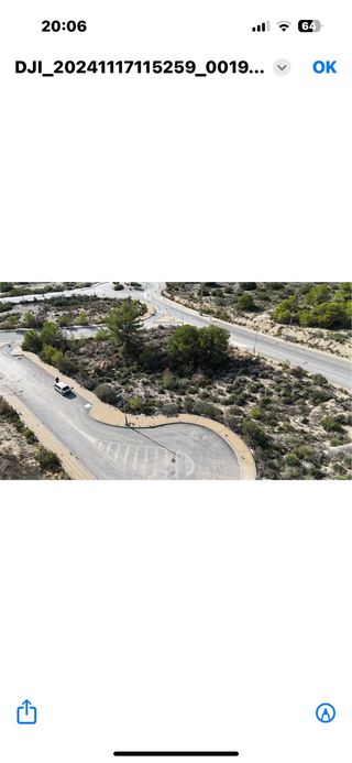 Se vende parcela urbana con todos los servicios