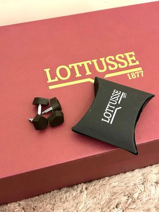 Tacones charol Lotusse granates