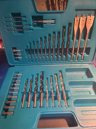 Maletín de brocas y puntas atornillador