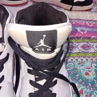 Tenis Nike Gris y Blanco