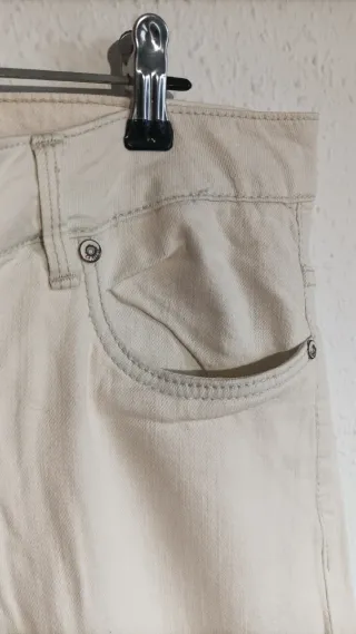 Pantalón vaquero Pull&Bear beige