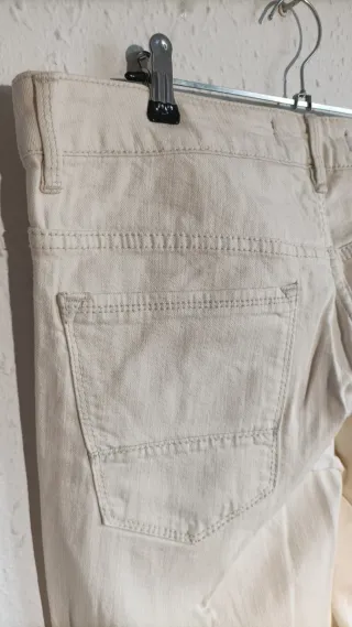 Pantalón vaquero Pull&Bear beige