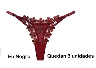 Lencería, Tanga Roja con Mariposa.