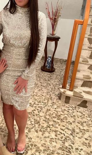 Vestido de fiesta lentejuelas dorado, solo 1 uso