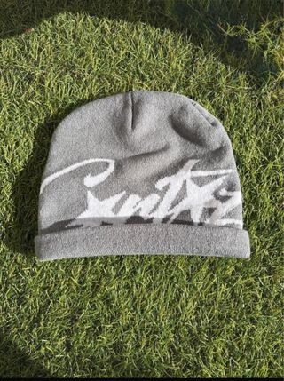 Gorro Corteiz Gris y Blanco