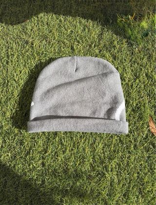 Gorro Corteiz Gris y Blanco
