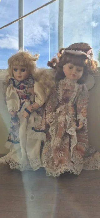 Bambole di porcellana vintage