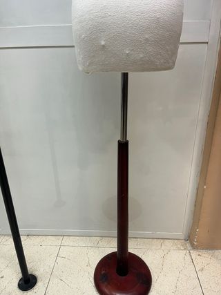 Maniquí profesional adulta/o.