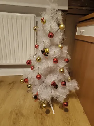 Árbol de Navidad Blanco con Decoración Alto 90