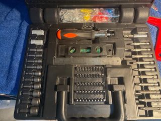 Maletín Black Decker de brocas y puntas