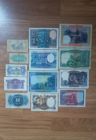 13 Billetes Pesetas República Española distintos