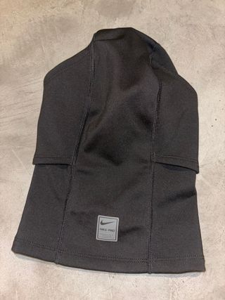 Nike Therma-Fit Hood Negro