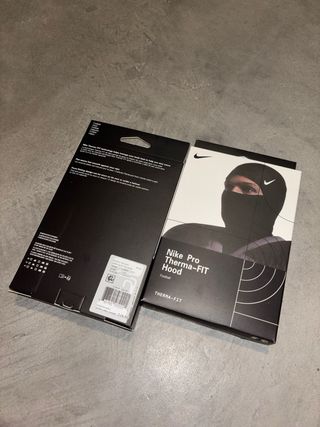 Nike Therma-Fit Hood Negro
